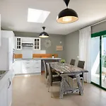 Апартаменты House Of Palm